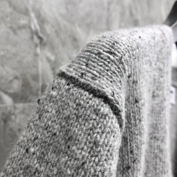 Thom Browne sweater - Picture 4 of 7